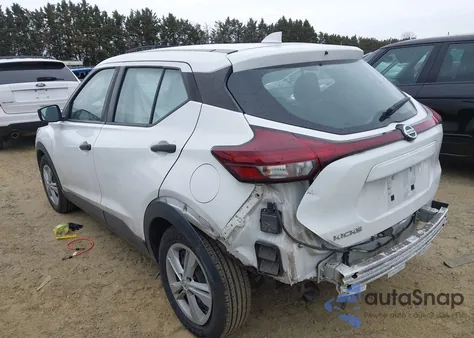 2021 Nissan Kicks S Xtronic Cvt z USA, uszkodzony, nr VIN 3N1CP5BVXML510463